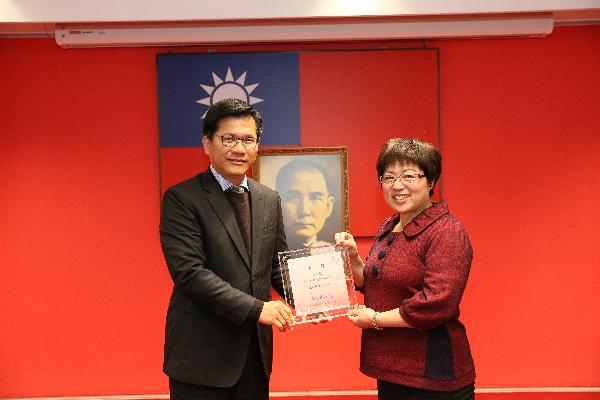 104年服務優良人員獎