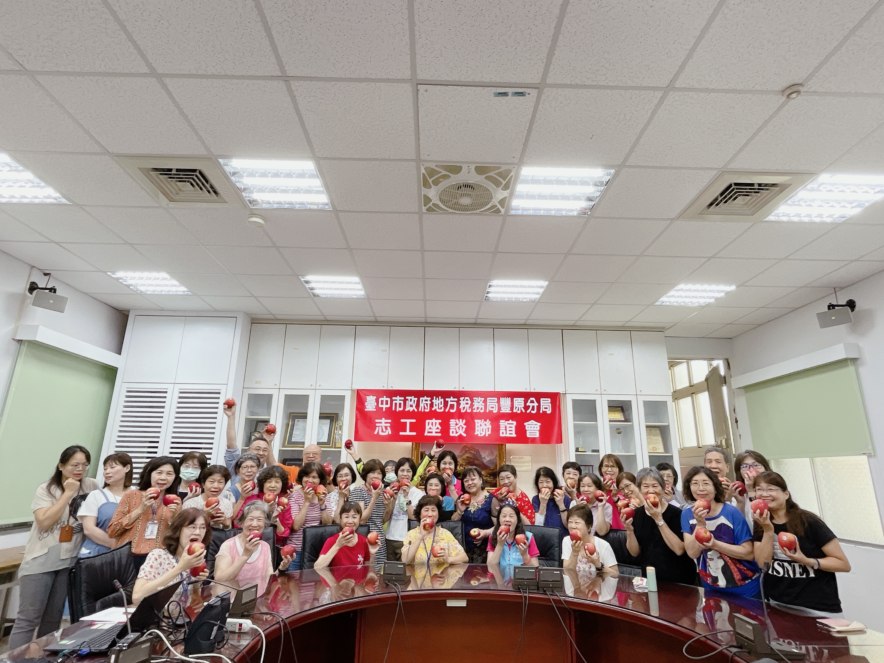 平平安安大合照