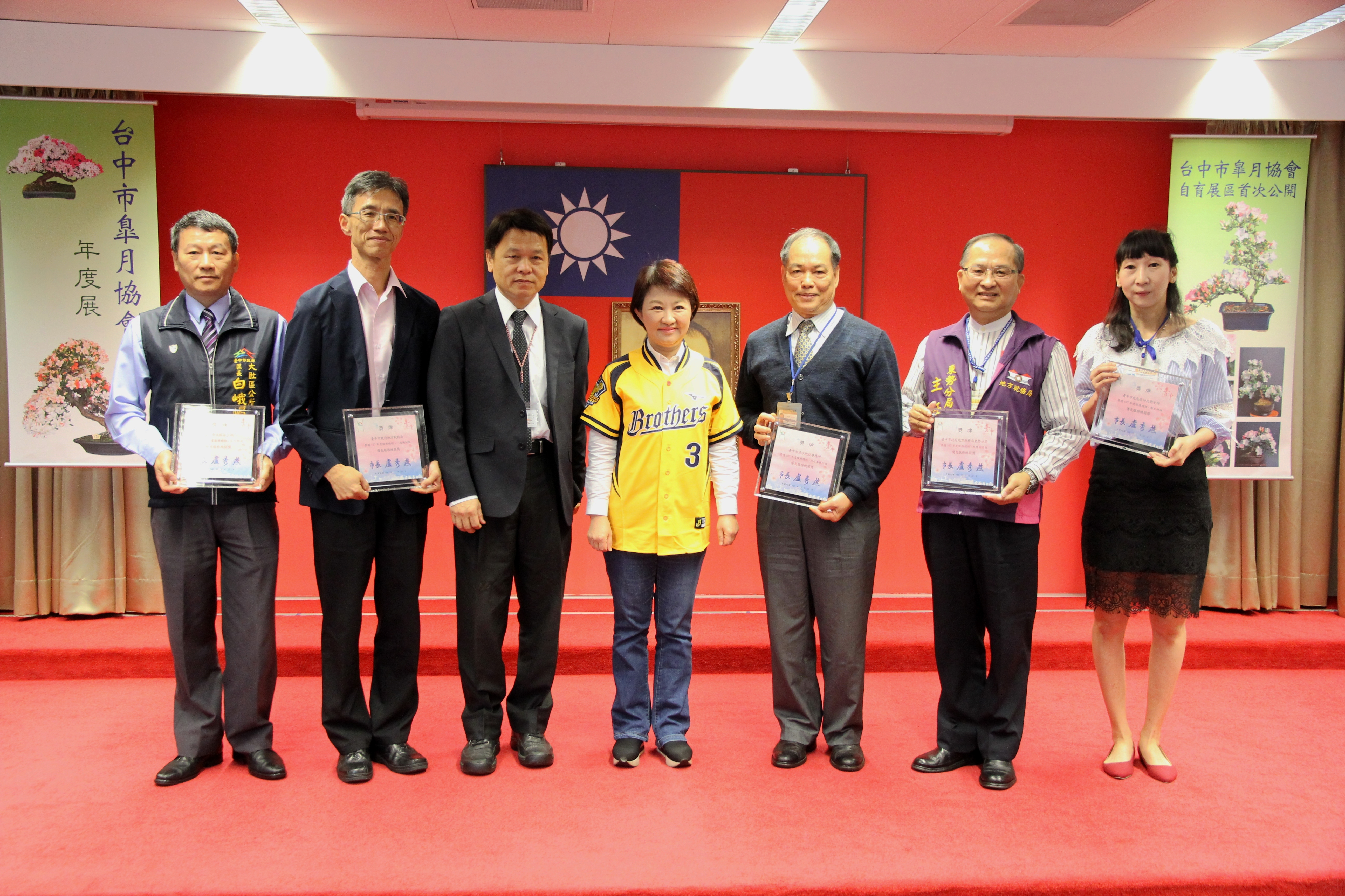 107年度服務稽核稅務分局組優良服務機關獎